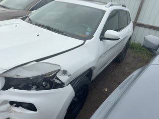 2017 Jeep Cherokee Latitude - Exterior Side Driver Image